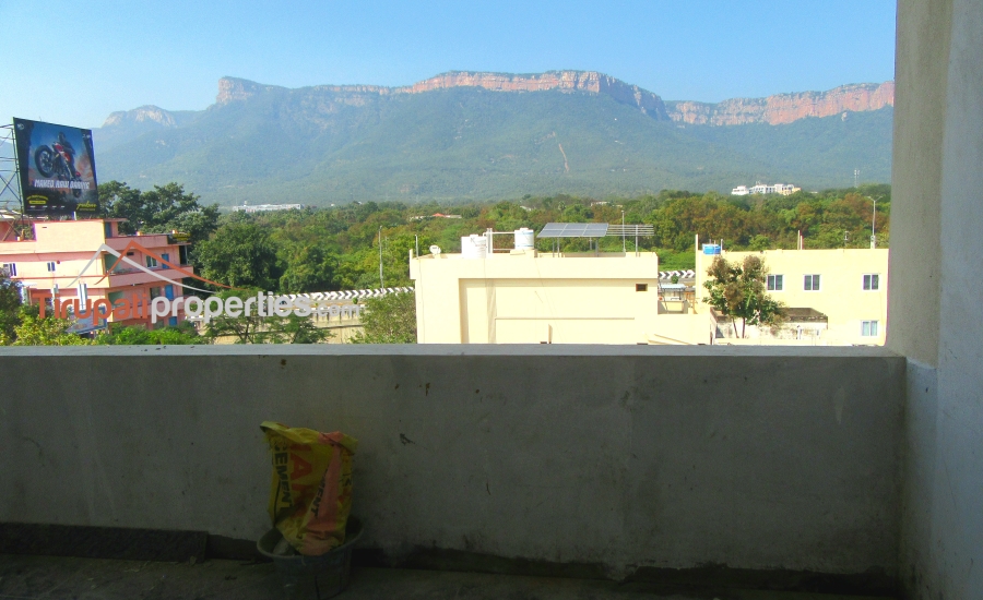 Spacious 2040 Sft North Face Individual Floor #3Bhk #Apartment #FlatforSale Near Thummalagunta Flyover, #Tirupati
